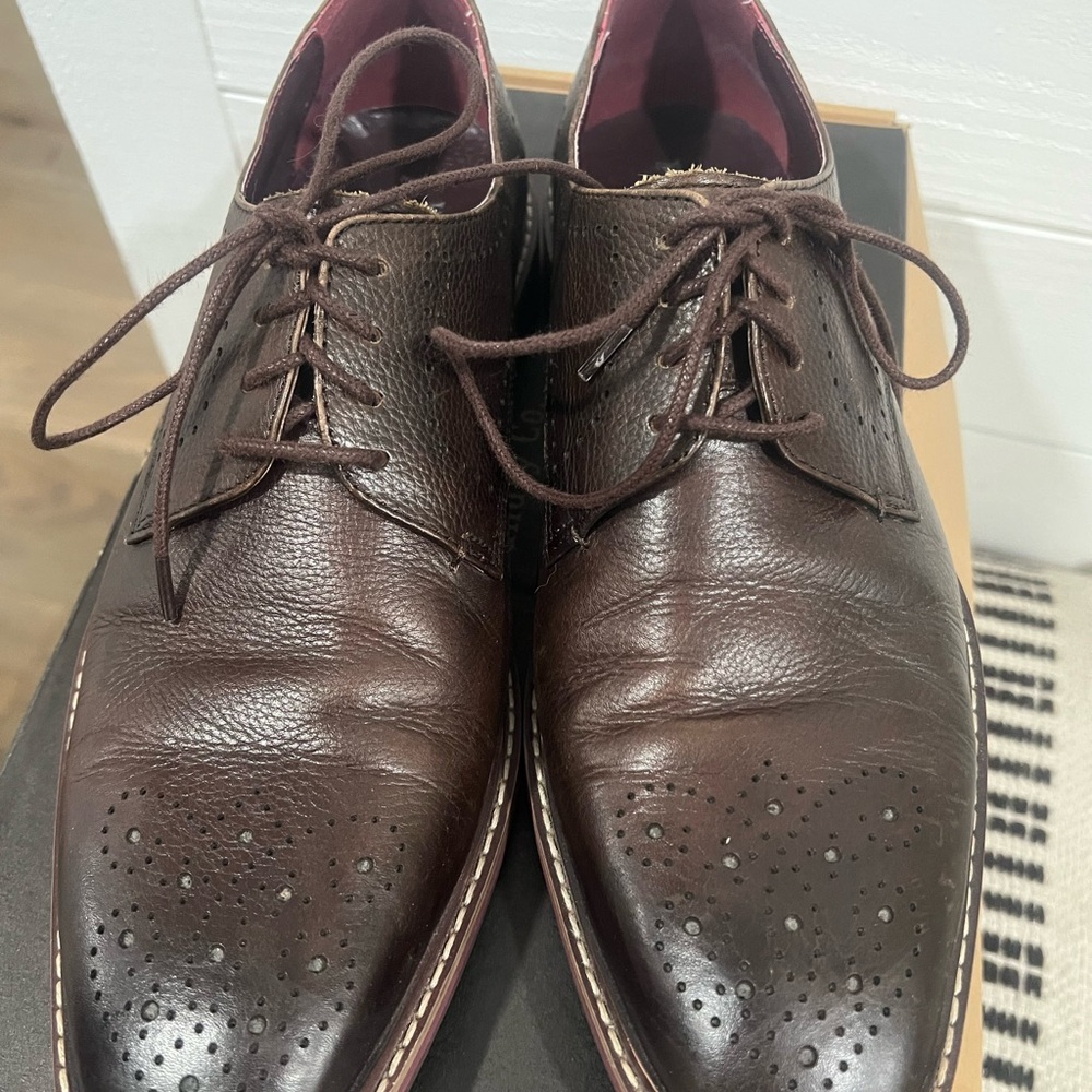Elegant Dark Brown Men's Oxfords